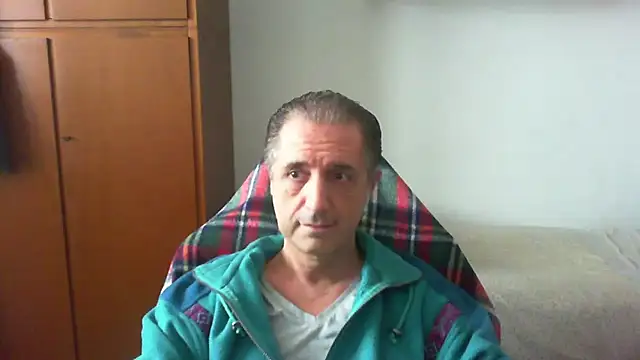 lliuk70mi online show from 04/28/26, 02:54
