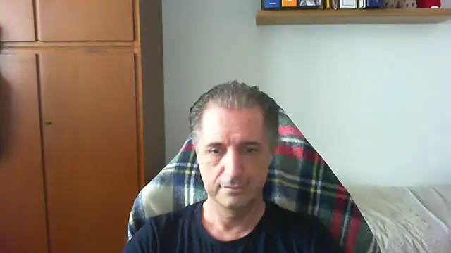 lliuk70mi online show from 04/19/26, 12:50