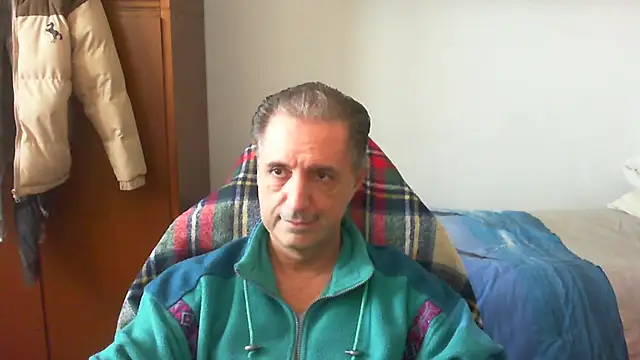 lliuk70mi online show from 03/27/26, 02:18