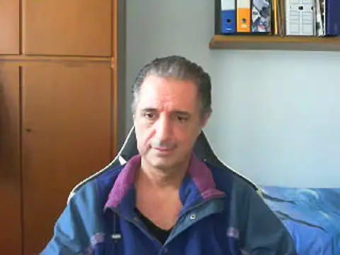 lliuk70mi online show from 02/04/25, 01:27