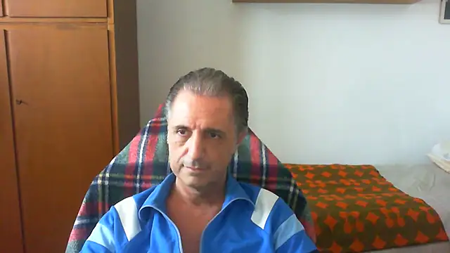 lliuk70mi online show from 05/20/26, 02:14