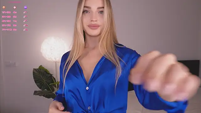 Nicole youthfull online show from 01/30/25, 08:10