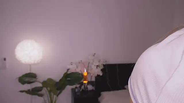 Nicole youthfull online show from 01/19/25, 08:41