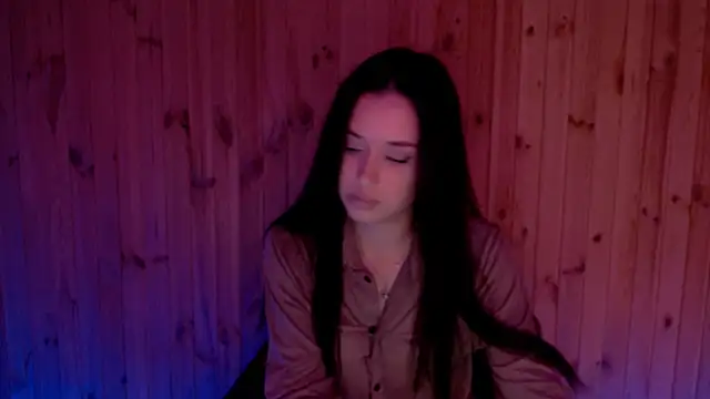 AlisaLink online show from 10/14/25, 03:45