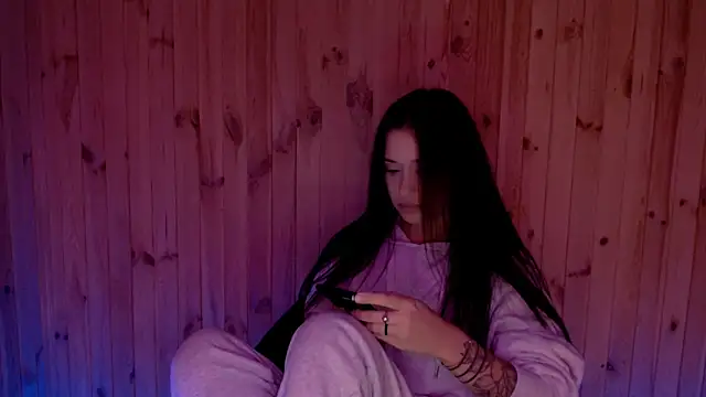 AlisaLink online show from 10/11/25, 04:52