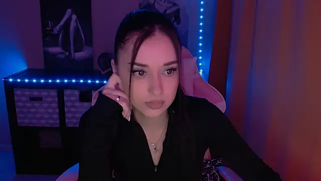 AlisaLink online show from 02/15/25, 04:23