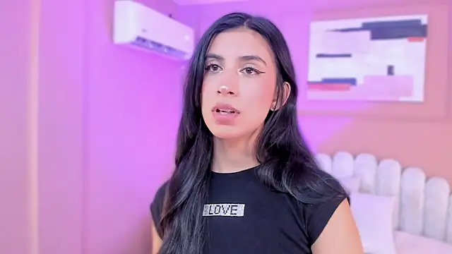 zia cooper online show from 04/17/26, 07:06