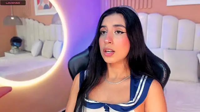 zia cooper online show from 10/10/25, 07:15
