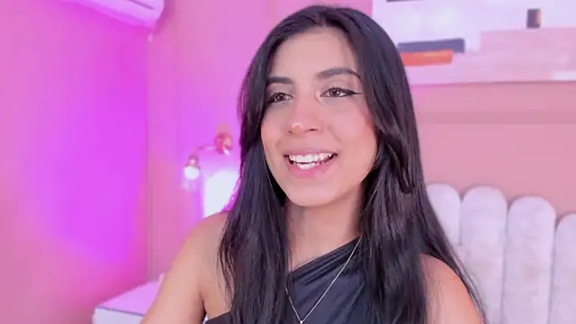 zia cooper online show from 03/18/26, 07:26