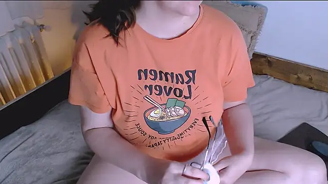 ChubbyMaia online show from 05/14/26, 07:00