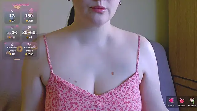 Snapshot of ChubbyMaia chatting on 03/08/25, 09:06 ChubbyMaia online show from 03/08/25, 09:06