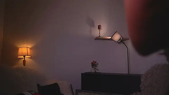 AudreyBarren online show from 10/22/25, 04:12