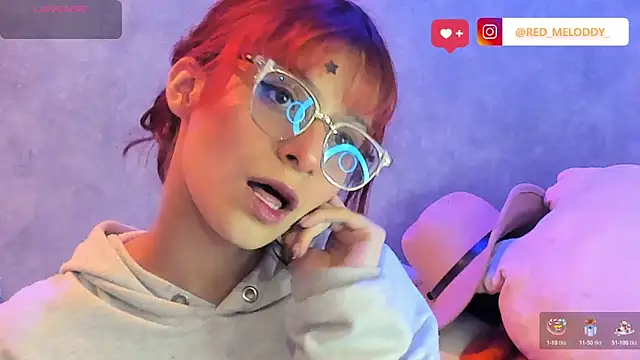 Snapshot of RedMeloddy chatting on 02/19/26, 11:34 RedMeloddy online show from 02/19/26, 11:34