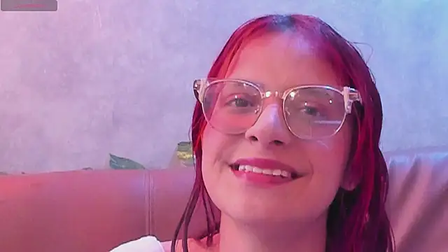 Snapshot of RedMeloddy chatting on 01/17/26, 09:29 RedMeloddy online show from 01/17/26, 09:29