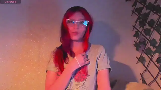 RedMeloddy online show from 11/24/25, 10:43