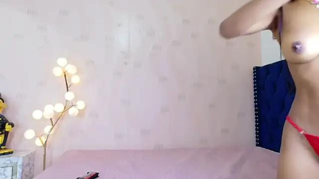 littleebonymommy online show from 06/08/26, 07:36