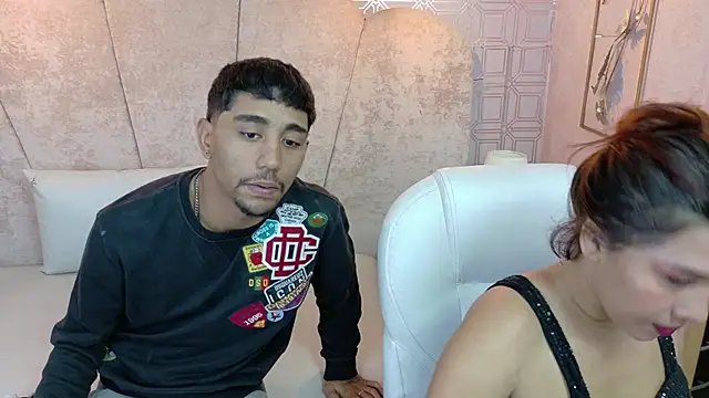 Annyeli online show from 10/24/25, 01:43