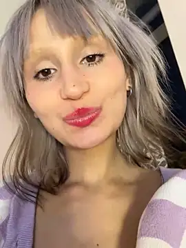 bigbabykiki online show from 10/18/25, 03:25