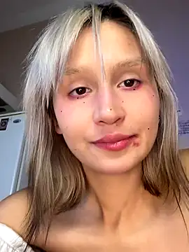 bigbabykiki online show from 10/05/25, 03:14