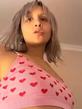 bigbabykiki online show from 11/16/25, 04:45