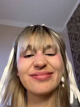 bigbabykiki online show from 12/13/25, 08:04