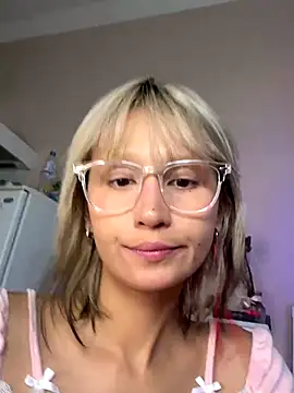 bigbabykiki online show from 09/10/25, 06:34