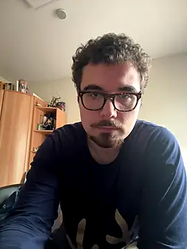 Gartengolem online show from 11/30/25, 11:22