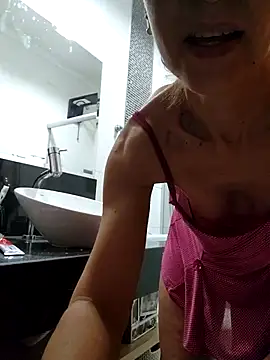 Branquinhasexy online show from 10/31/25, 08:33