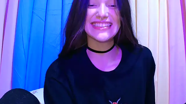 Snapshot of faelitababy chatting on 02/21/26, 04:03 faelitababy online show from 02/21/26, 04:03