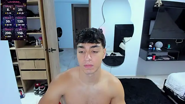 Cristhian Evans online show from 10/04/25, 11:12