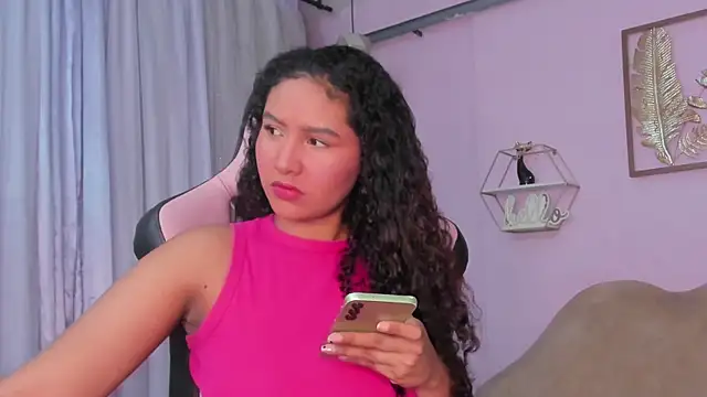 cute mia23 online show from 03/13/25, 03:44