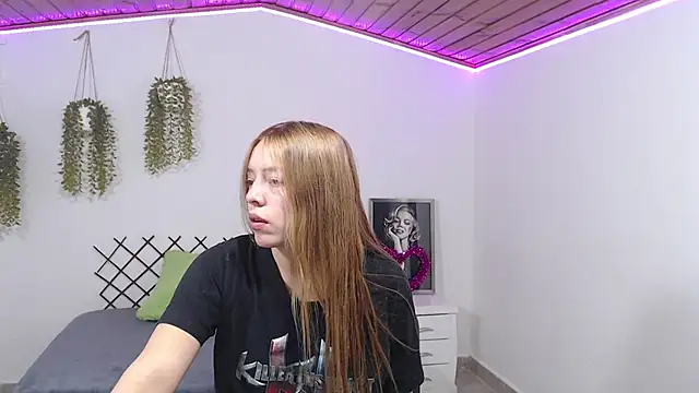 karla charloby online show from 09/27/25, 01:39