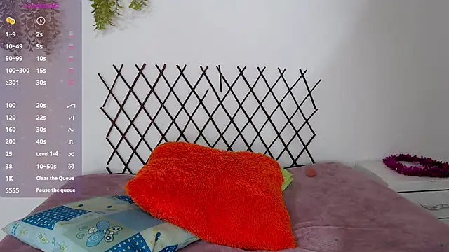 karla charloby online show from 10/03/25, 02:29