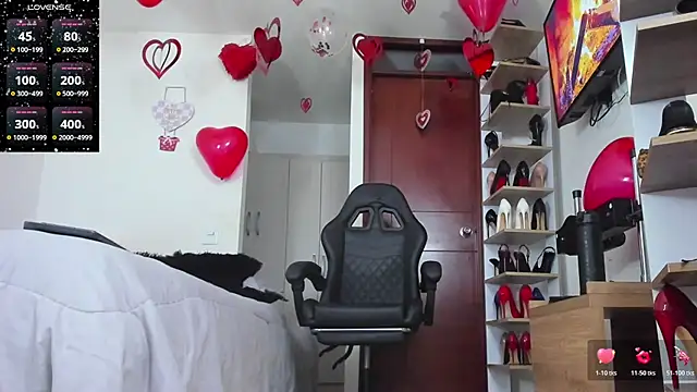 SophieBaker   online show from 02/14/26, 01:50