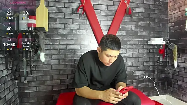 Snapshot of Axx21Cml chatting on 10/28/25, 09:58 Axx21Cml online show from 10/28/25, 09:58