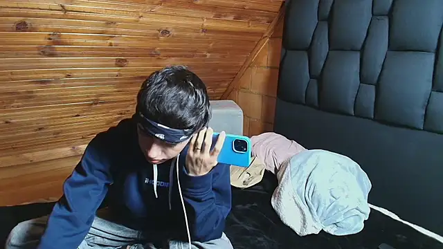 Justyn Ross online show from 11/08/25, 01:53