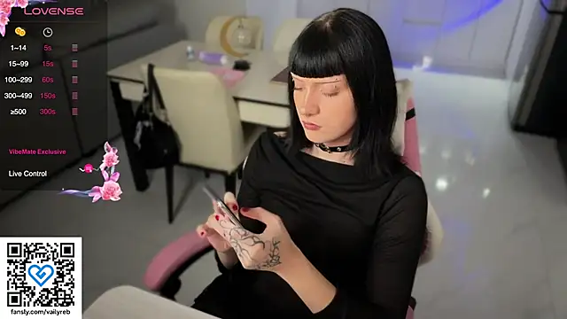 Vailyreb  online show from 11/26/25, 02:28