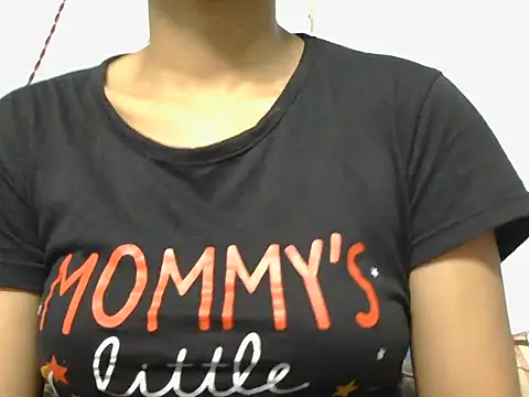 Snapshot of Thimiralagi chatting on 02/09/26, 03:10 Thimiralagi online show from 02/09/26, 03:10