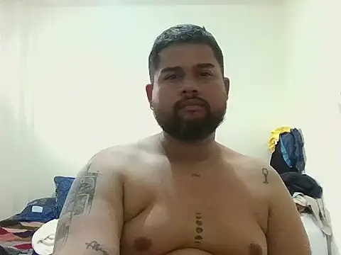 GABRIELGARCIA1313 online show from 02/16/26, 09:13