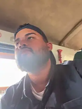 GABRIELGARCIA1313 online show from 02/02/26, 05:01