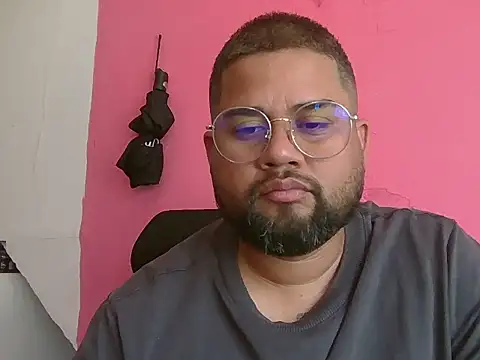 GABRIELGARCIA1313 online show from 01/18/26, 05:49