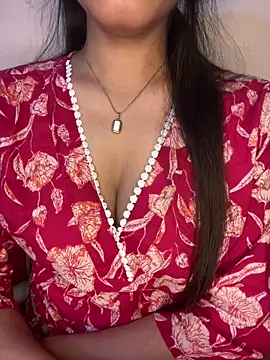  riyaahahaha  online show from 10/07/25, 11:22