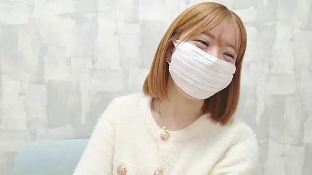 LOVE MOMO LOVE online show from 01/11/26, 10:33