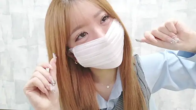 LOVE MOMO LOVE online show from 03/24/26, 12:05