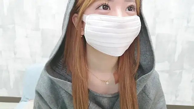 LOVE MOMO LOVE online show from 03/12/26, 11:25