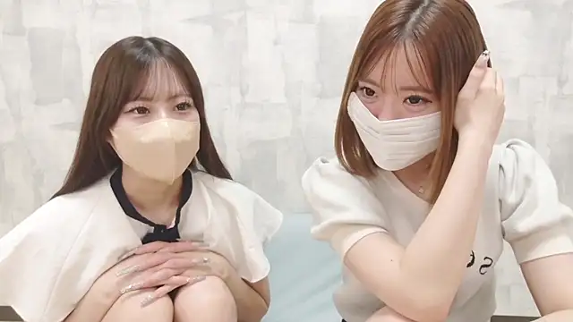 Snapshot of LOVE_MOMO_LOVE chatting on 06/30/26, 12:05 LOVE MOMO LOVE online show from 06/30/26, 12:05