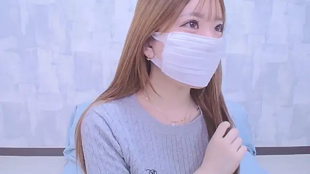 Snapshot of LOVE_MOMO_LOVE chatting on 06/12/26, 11:41 LOVE MOMO LOVE online show from 06/12/26, 11:41
