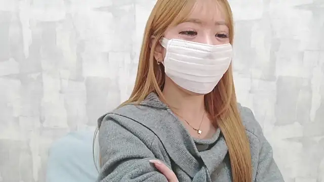 LOVE MOMO LOVE online show from 03/21/26, 11:14