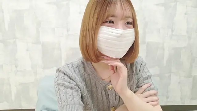 Snapshot of LOVE_MOMO_LOVE chatting on 05/23/26, 11:09 LOVE MOMO LOVE online show from 05/23/26, 11:09