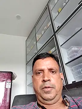 Raj1043 online show from 07/06/26, 07:15